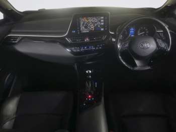 Used Toyota C-HR 2018 for sale - 75347012: Photo