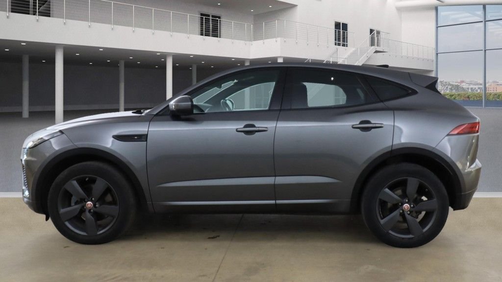 Used Jaguar E-Pace 2020 for sale - 76148157: Photo 6