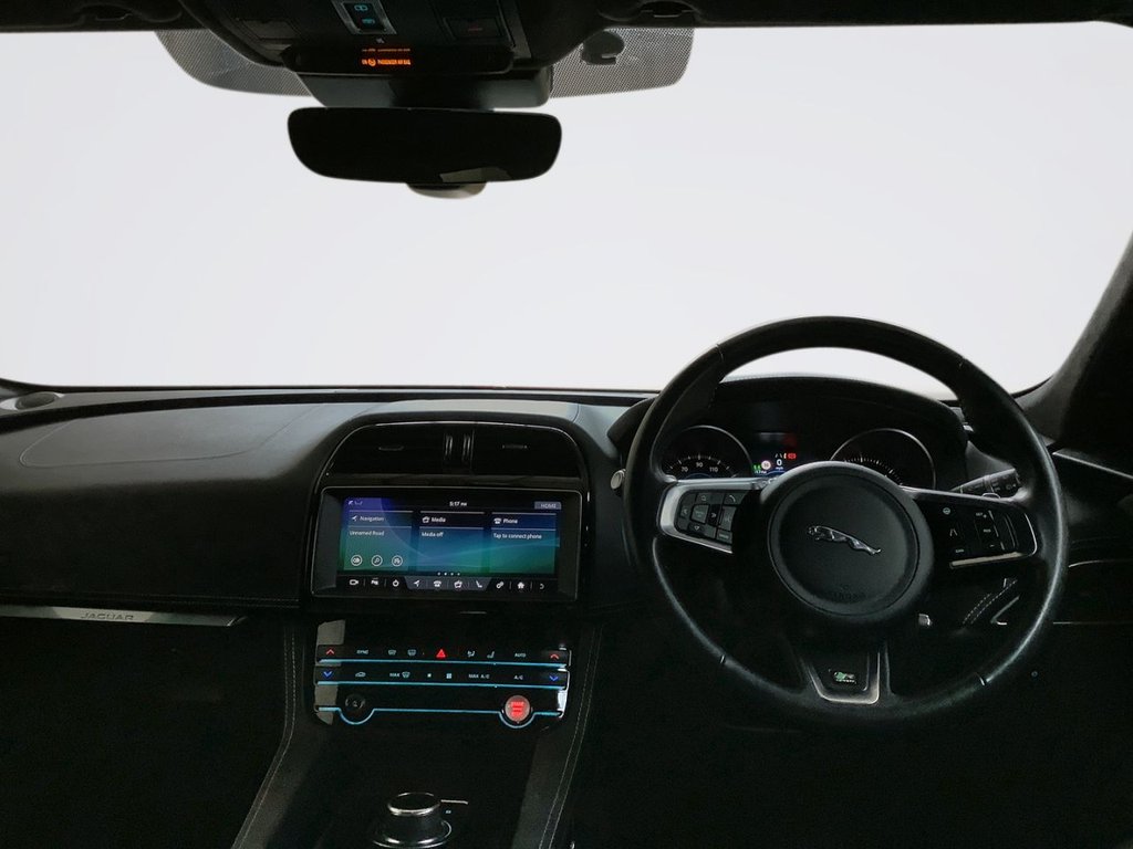 Used Jaguar F-Pace 2020 for sale - 78123948: Photo 3