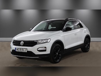 Used Volkswagen T-Roc 2019 for sale - 79449776: Photo