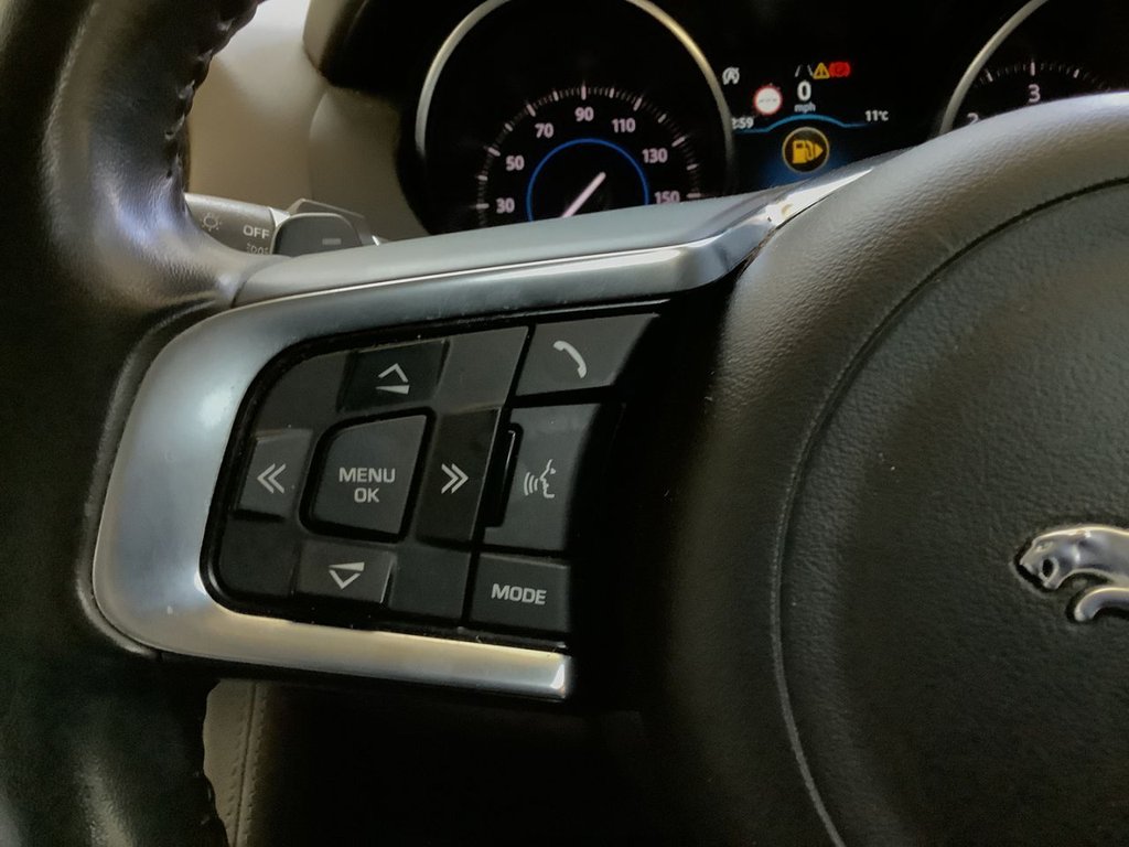 Used Jaguar F-Pace 2018 for sale - 78082361: Photo 17