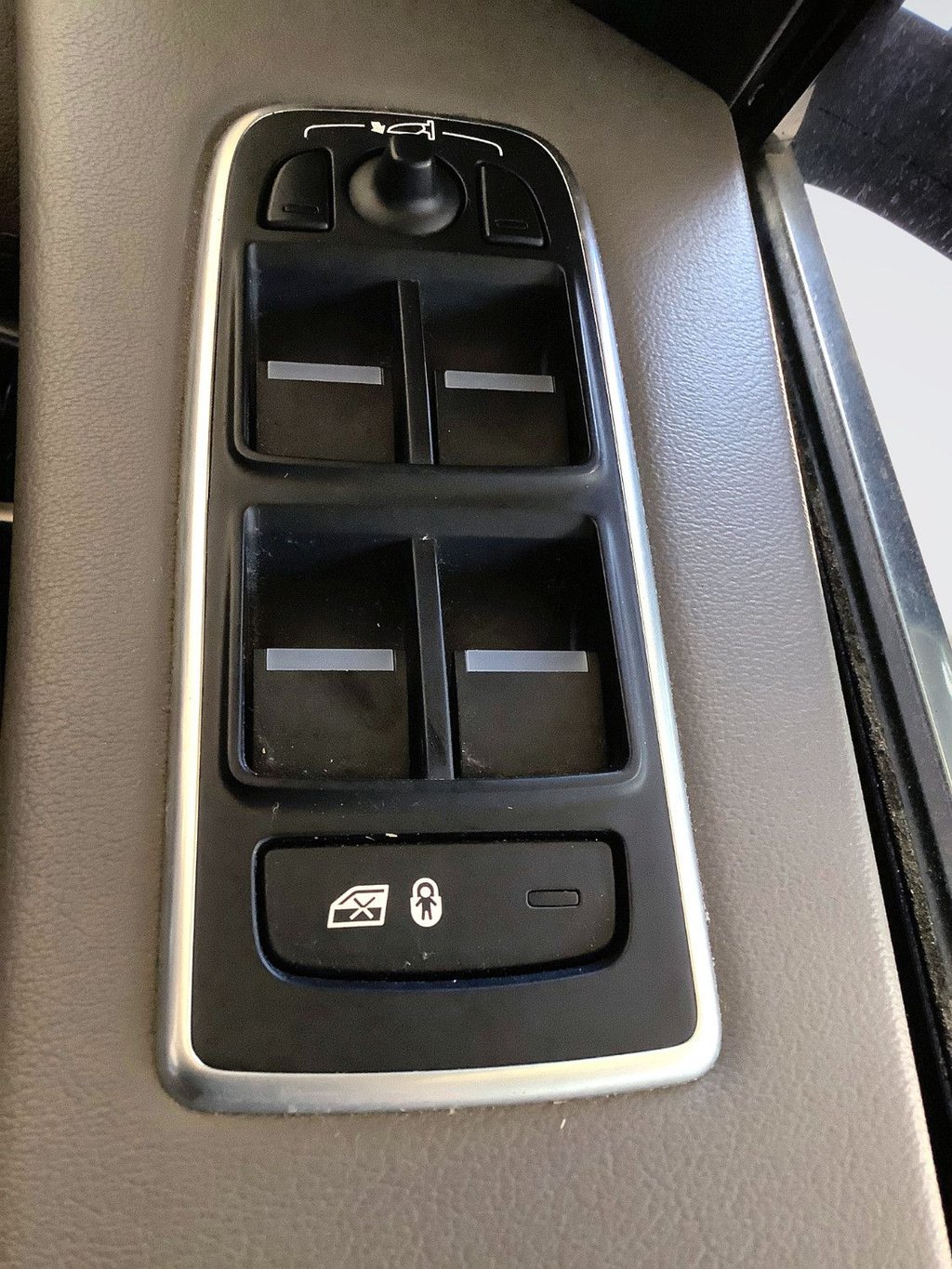 Used Jaguar F-Pace 2018 for sale - 78082361: Photo 24