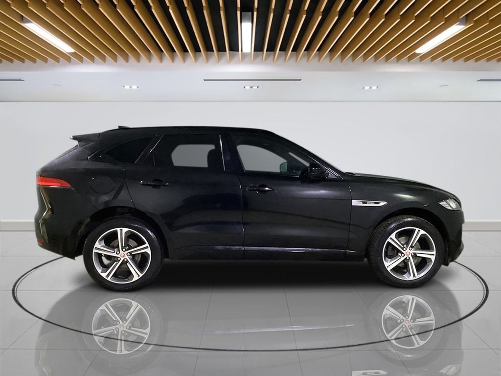 Used Jaguar F-Pace 2018 for sale - 76867218: Photo 9