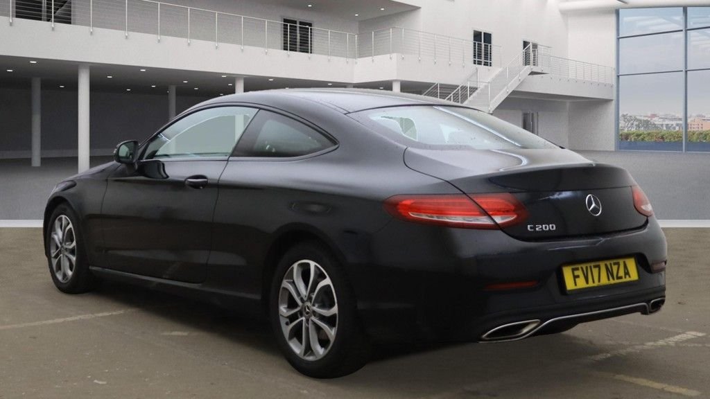 Used Mercedes-Benz C Class 2017 for sale - 76417912: Photo 3