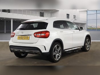 Used Mercedes-Benz GLA 2018 for sale - 77609137: Photo