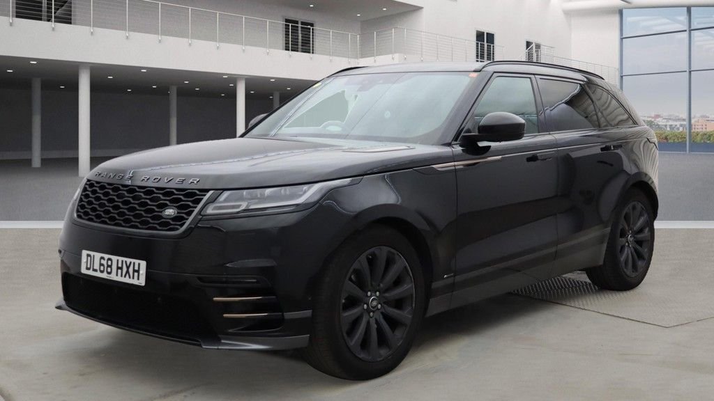 Used Land Rover Range Rover Velar 2019 for sale - 76665660: Photo 2