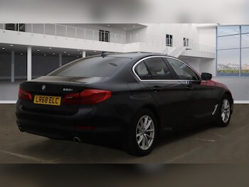 Used BMW 5 Series 2018 for sale - 76417406: Photo