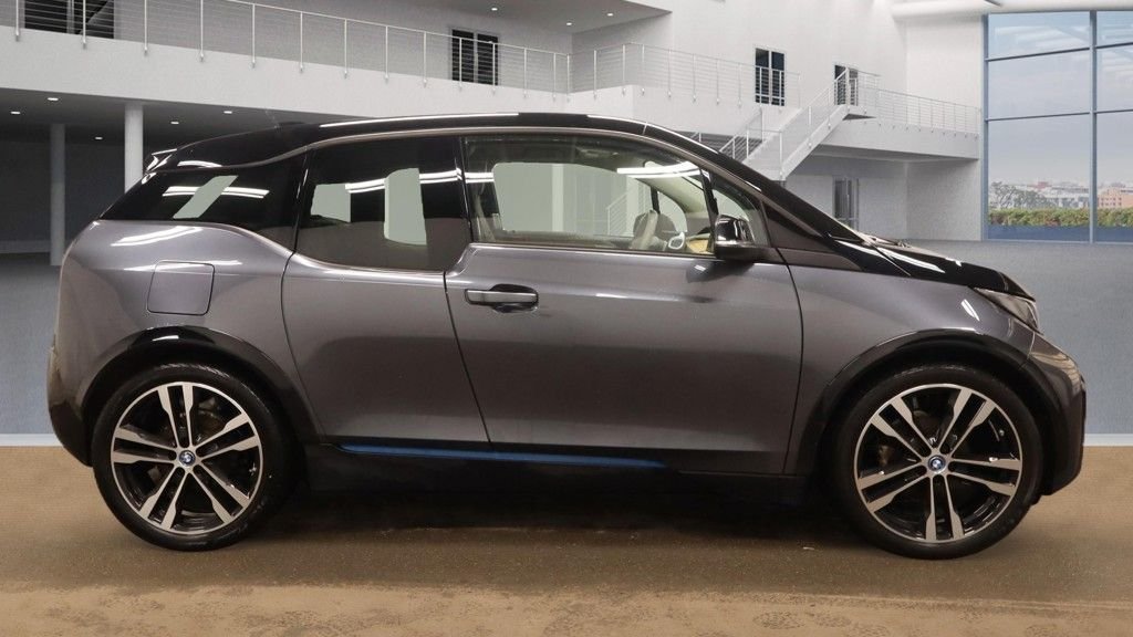 Used BMW i3 2022 for sale - 77905115: Photo 11