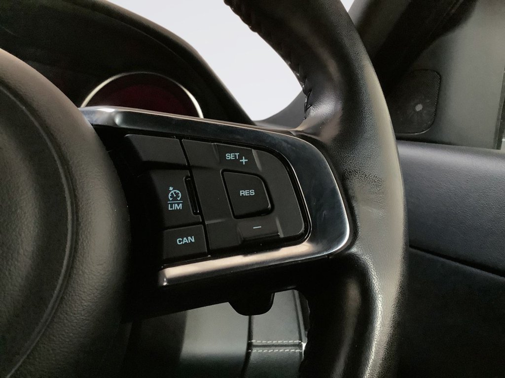 Used Jaguar E-Pace 2018 for sale - 78002354: Photo 19