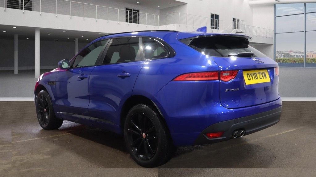 Used Jaguar F-Pace 2018 for sale - 77680334: Photo 9