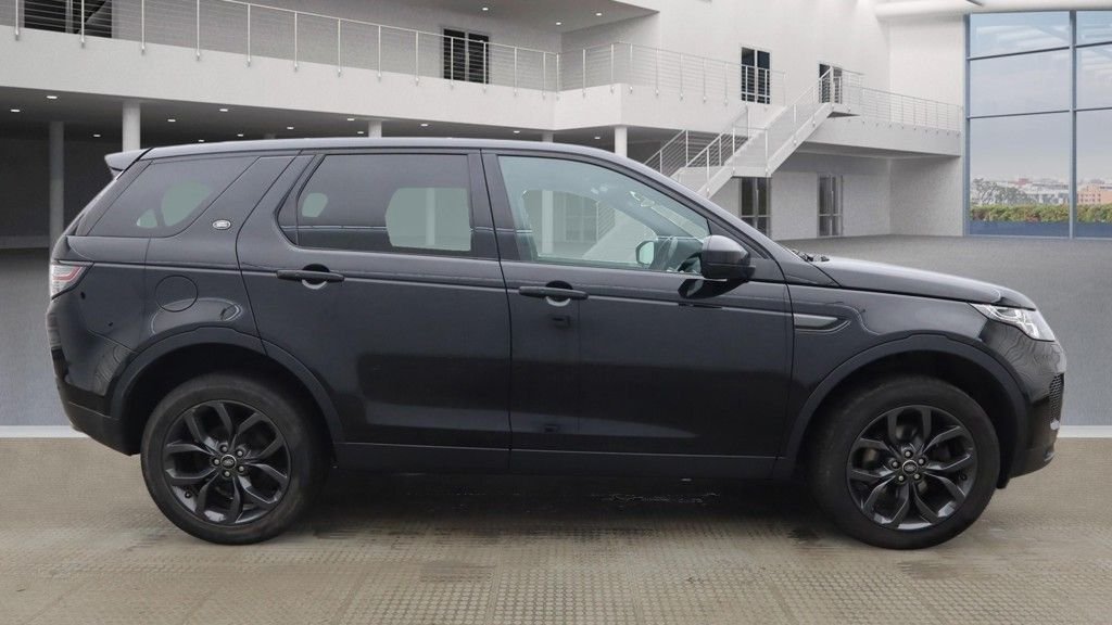 Used Land Rover Discovery Sport 2019 for sale - 78002643: Photo 11