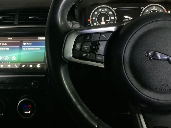 Used Jaguar E-Pace 2020 for sale - 76229128: Photo 17