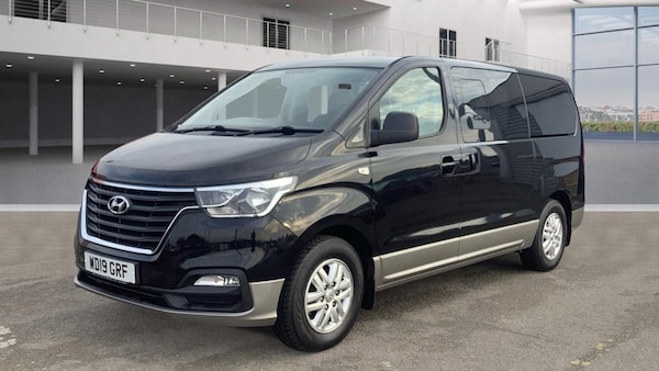 Used Hyundai i800 2019 for sale - 76236204: Photo 2