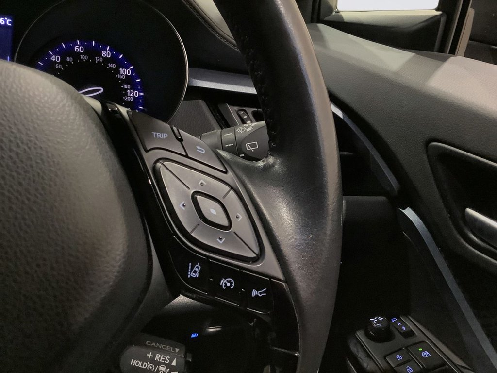 Used Toyota C-HR 2020 for sale - 77451458: Photo 19