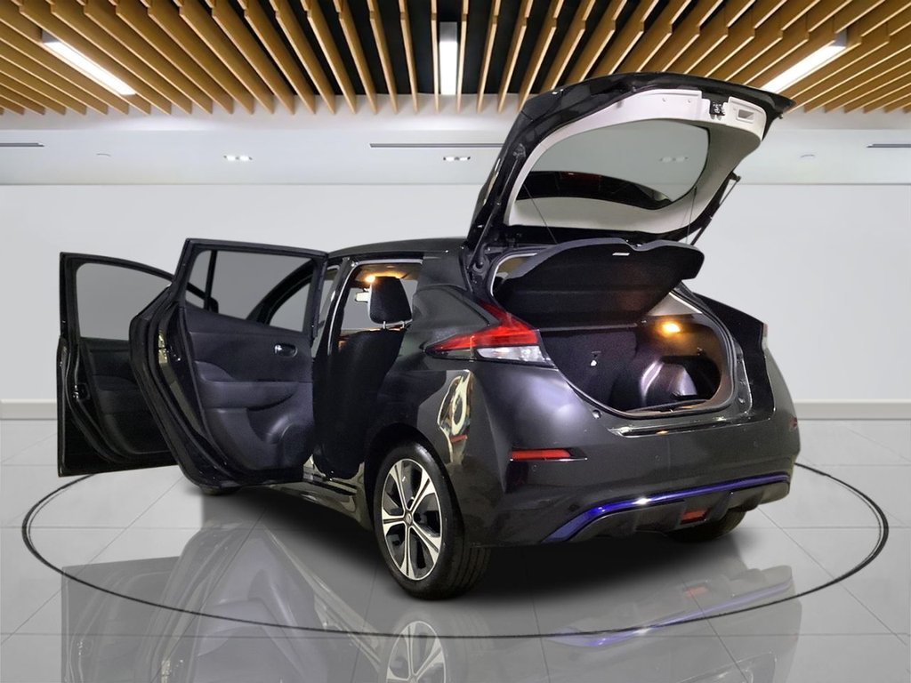 Used Nissan Leaf 2021 for sale - 76047850: Photo 10