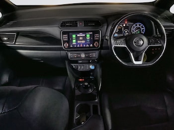 Used Nissan Leaf 2021 for sale - 76047850: Photo 3