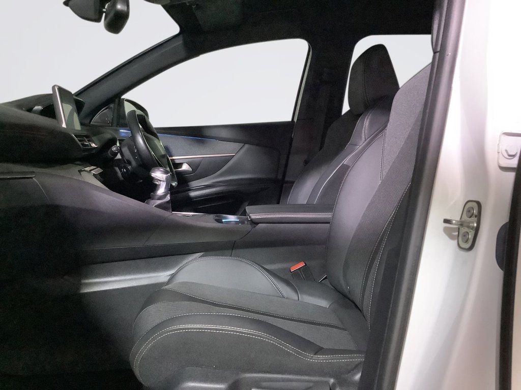 Used Peugeot 3008 2020 for sale - 77153144: Photo 12