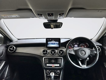 Used Mercedes-Benz GLA 2019 for sale - 78694024: Photo