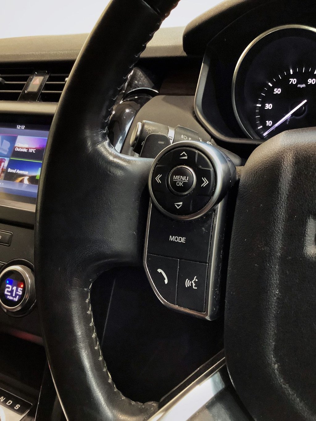 Used Land Rover Discovery 2017 for sale - 76950105: Photo 17