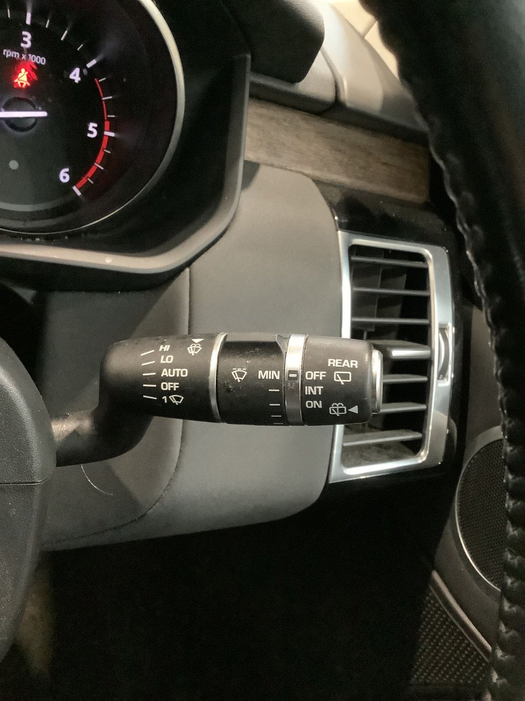 Used Land Rover Discovery 2017 for sale - 76950105: Photo 21