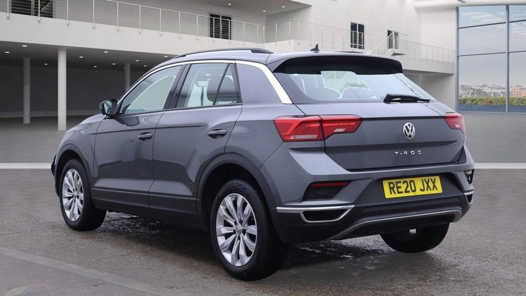 Used Volkswagen T-Roc 2020 for sale - 76406556: Photo 3