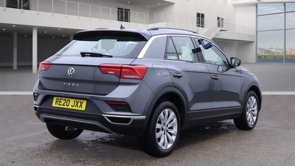Used Volkswagen T-Roc 2020 for sale - 76406556: Photo 4