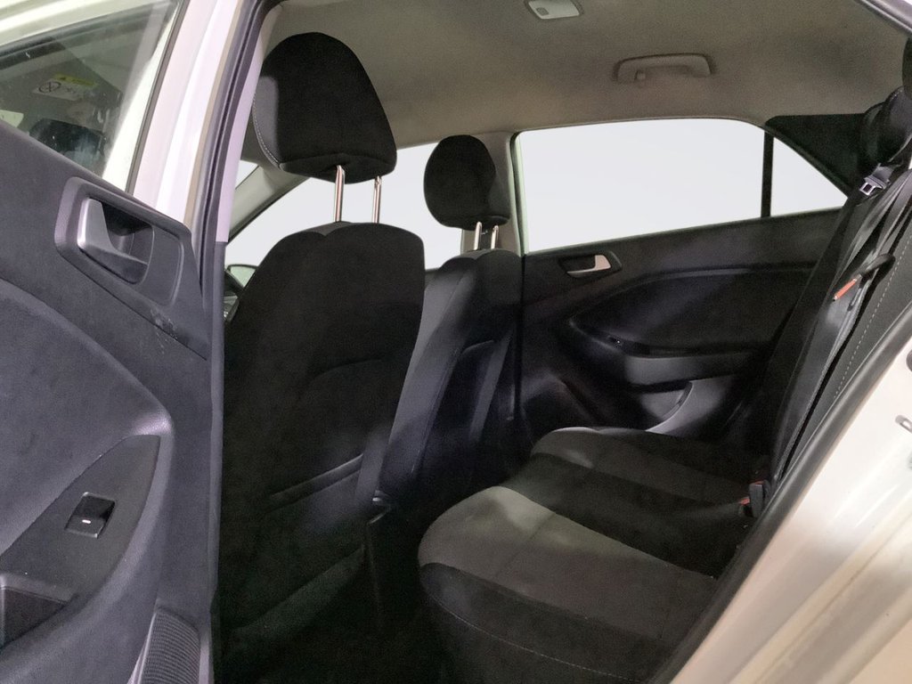 Used Hyundai i20 2016 for sale - 76535590: Photo 13