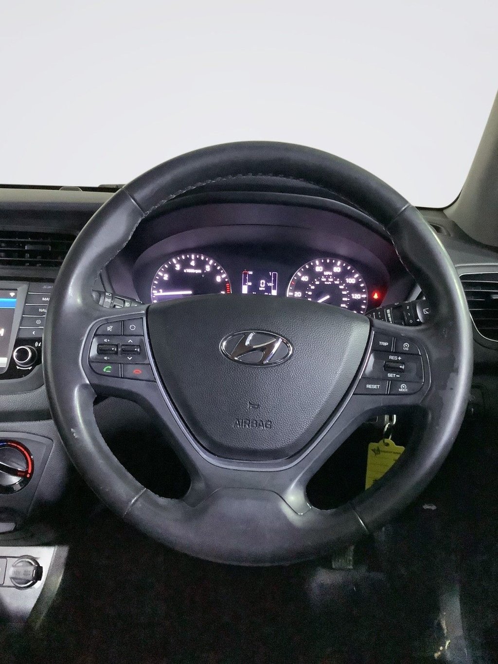 Used Hyundai i20 2016 for sale - 76535590: Photo 16