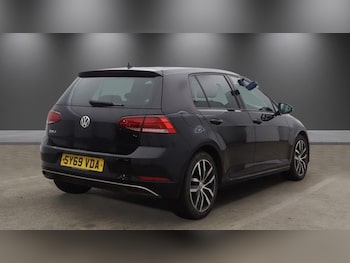 Used Volkswagen Golf 2019 for sale - 79233823: Photo