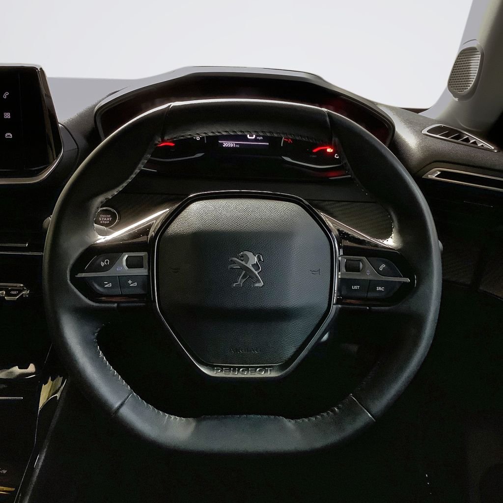 Used Peugeot 2008 2021 for sale - 78134077: Photo 16