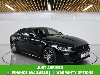 Used Jaguar XE 2019 for sale - 79574276: Photo