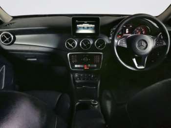 Used Mercedes-Benz GLA 2017 for sale - 74806616: Photo