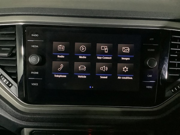 Used Volkswagen T-Roc 2021 for sale - 76202826: Photo 24