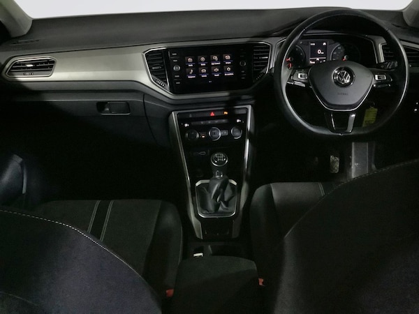 Used Volkswagen T-Roc 2021 for sale - 76202826: Photo 3