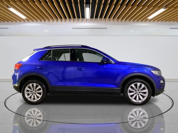 Used Volkswagen T-Roc 2021 for sale - 76202826: Photo 9