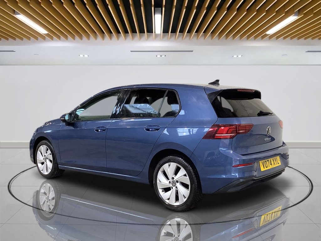 Used Volkswagen Golf 2024 for sale - 77632143: Photo 6
