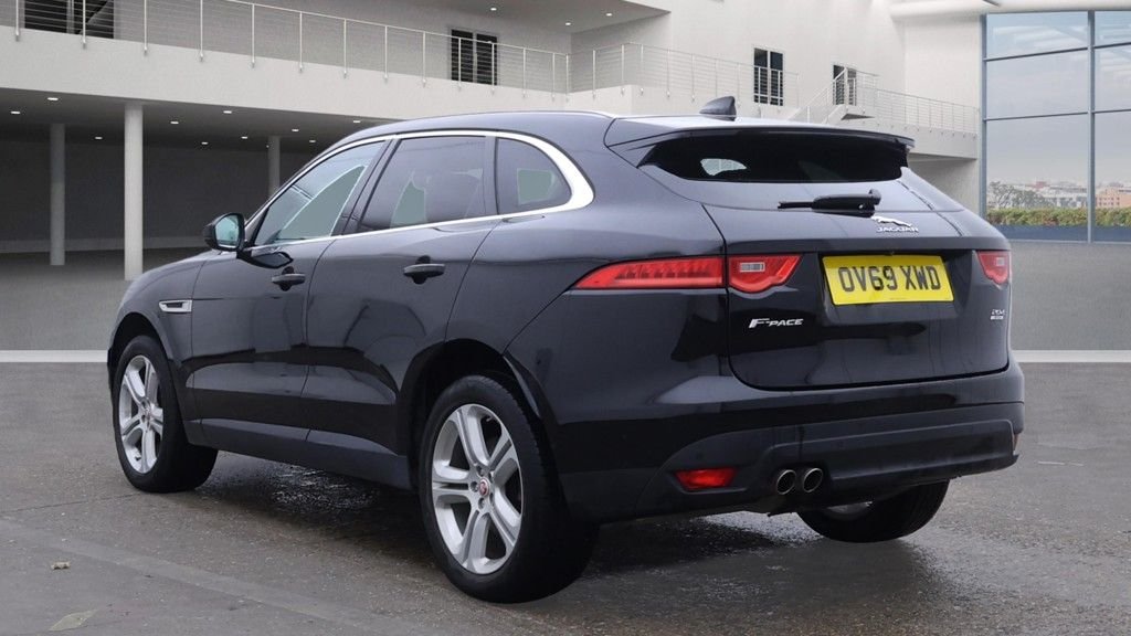 Used Jaguar F-Pace 2019 for sale - 76501045: Photo 3
