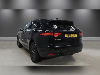 Used Jaguar F-Pace 2019 for sale - 78371890: Photo