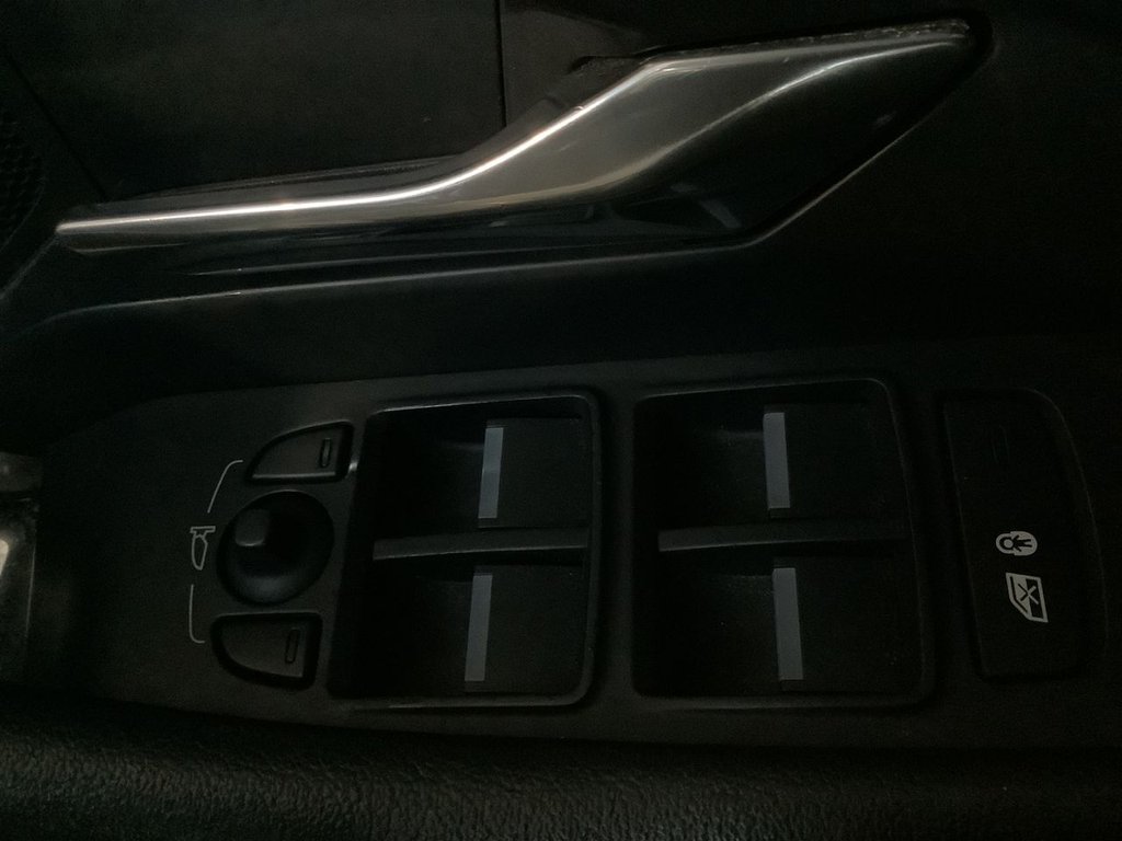 Used Jaguar E-Pace 2019 for sale - 77394387: Photo 24