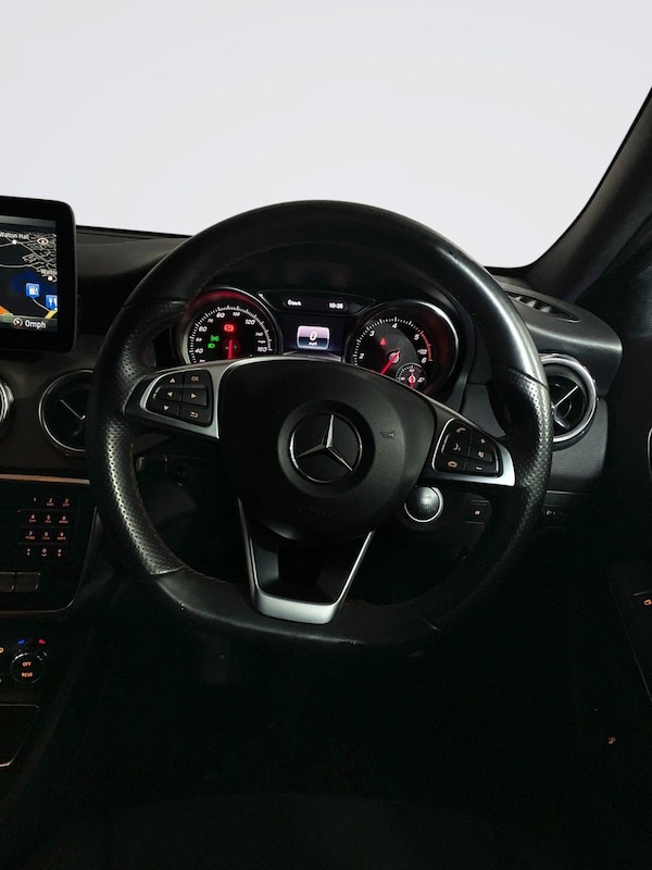 Used Mercedes-Benz GLA 2017 for sale - 76185324: Photo 18