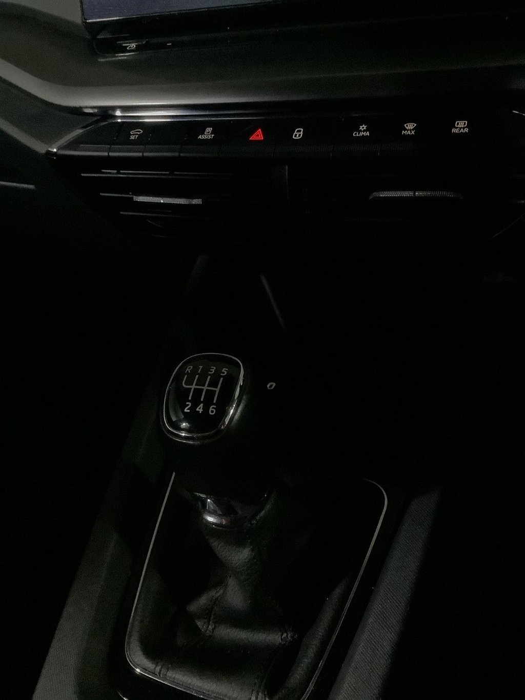 Used Skoda Octavia 2022 for sale - 76654532: Photo 24