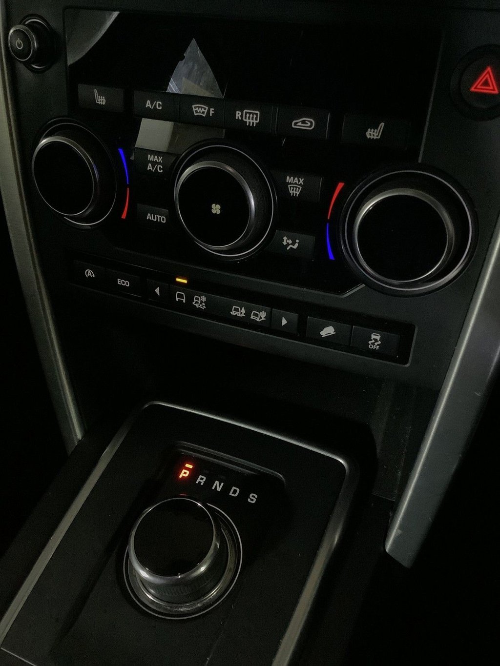 Used Land Rover Discovery Sport 2017 for sale - 76333208: Photo 27