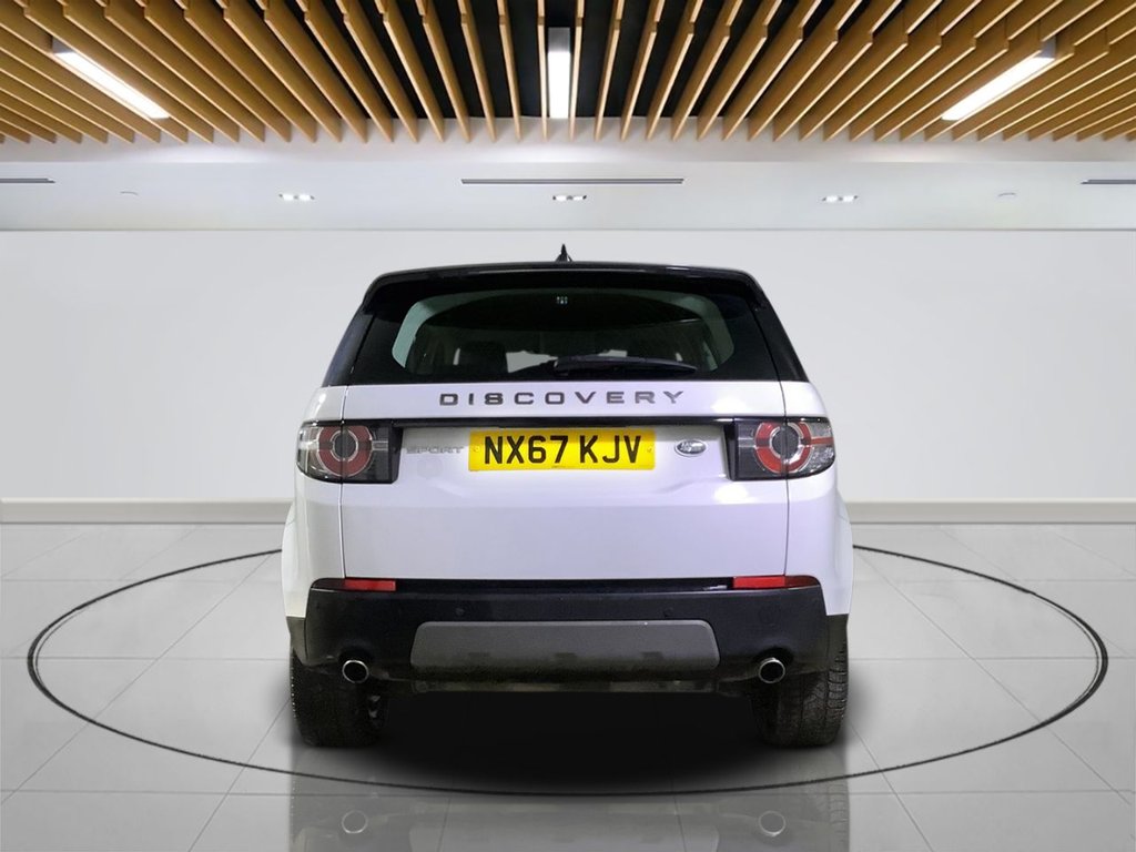 Used Land Rover Discovery Sport 2017 for sale - 76333208: Photo 6