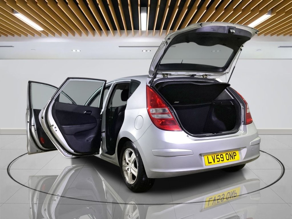 Used Hyundai i30 2009 for sale - 77241559: Photo 10