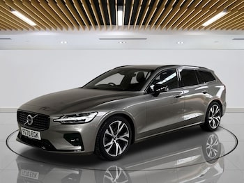 Used Volvo V60 2020 for sale - 78943120: Photo