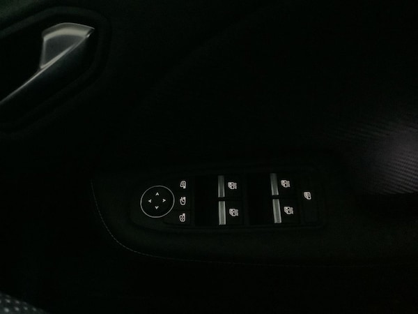 Used Renault Clio 2021 for sale - 76229075: Photo 24