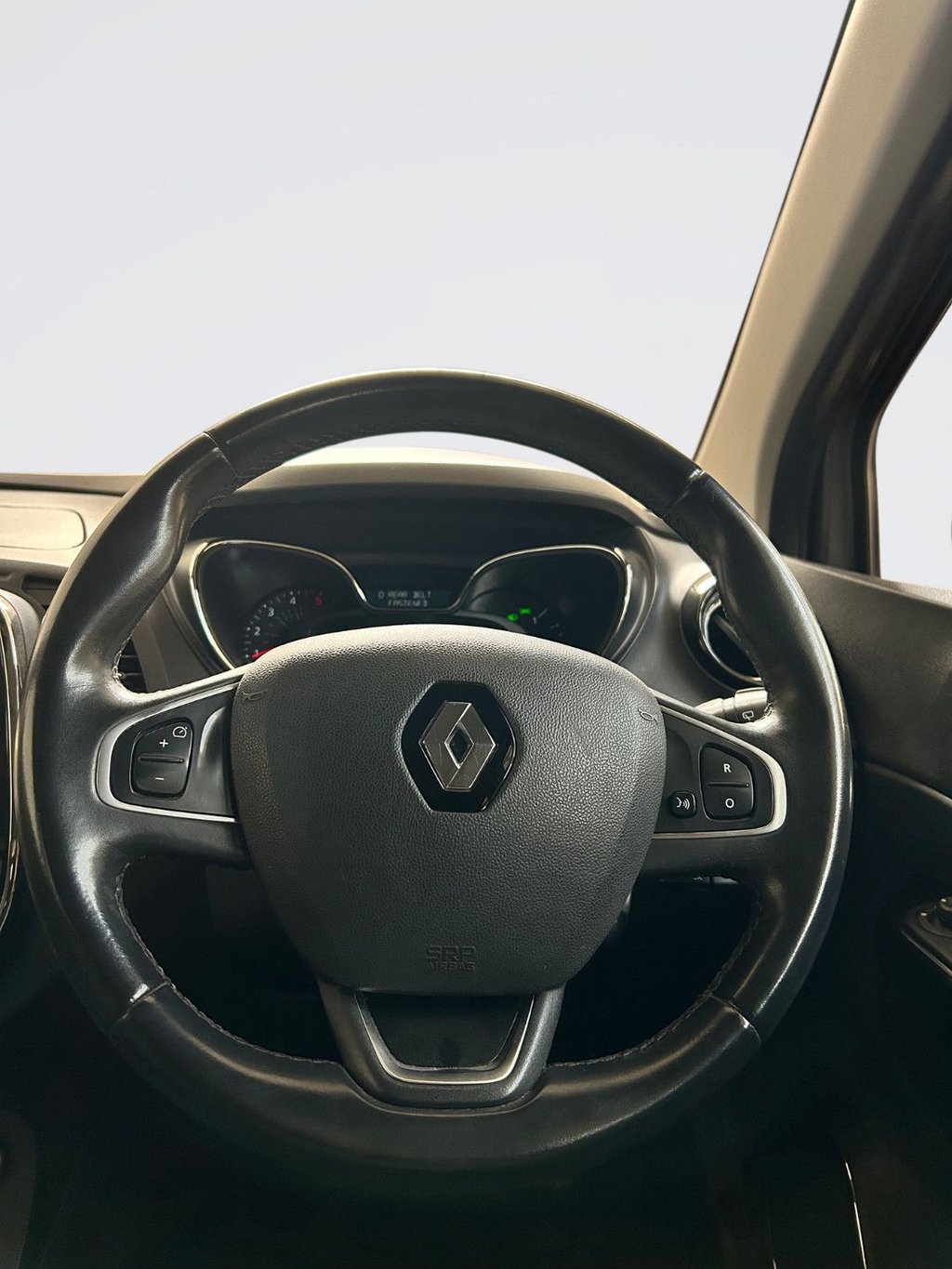 Used Renault Captur 2016 for sale - 78212416: Photo 21