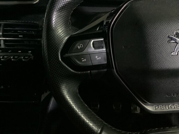 Used Peugeot 208 2022 for sale - 76286150: Photo 17