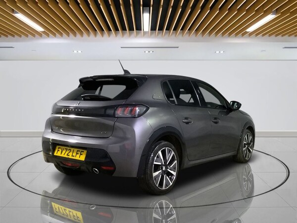 Used Peugeot 208 2022 for sale - 76286150: Photo 8