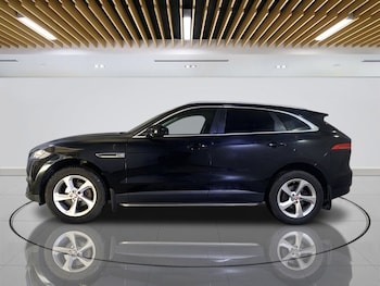 Used Jaguar F-Pace 2018 for sale - 78288101: Photo